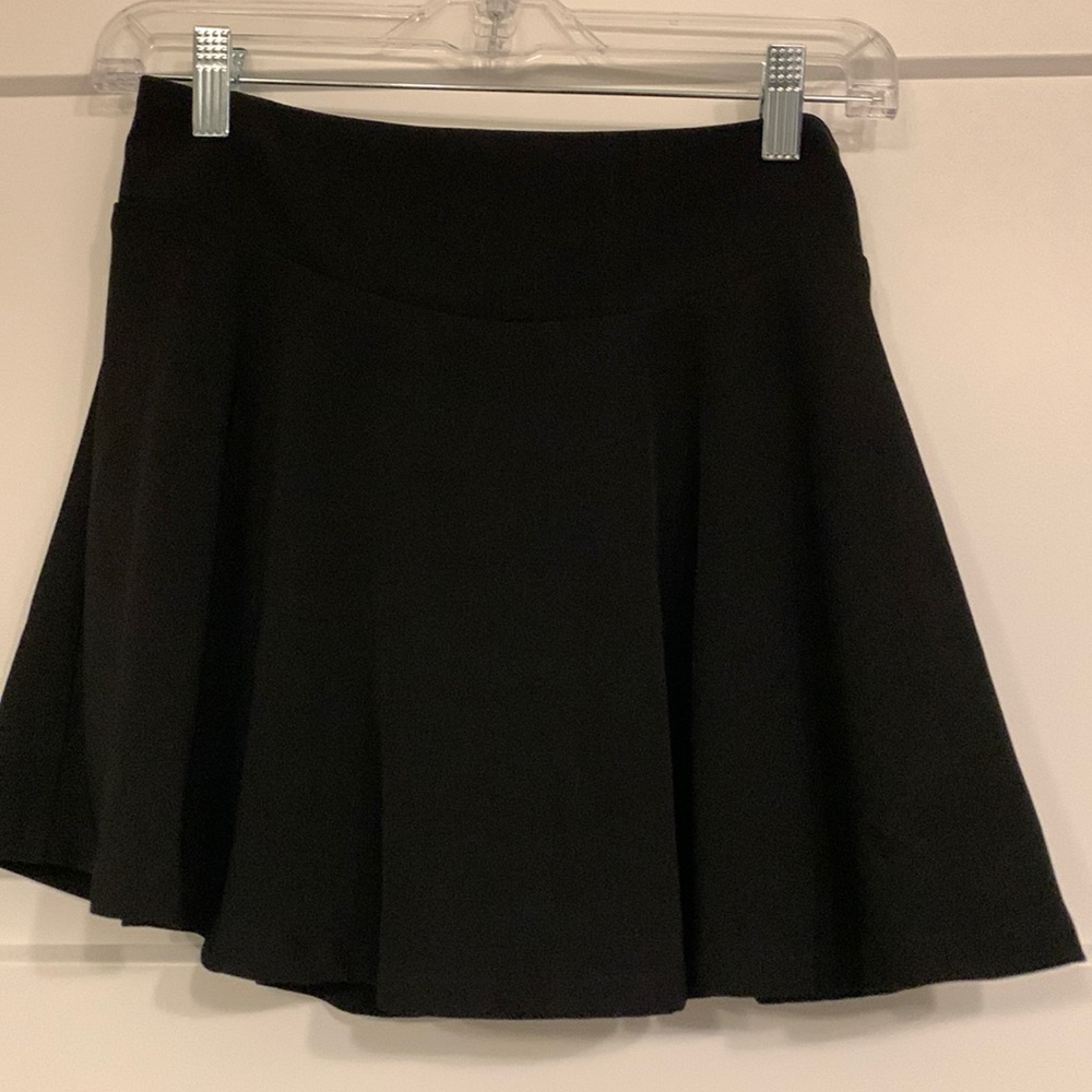 Urban Outfitters skort